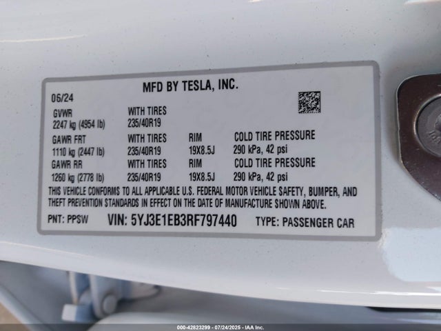 2024 TESLA MODEL 3 5YJ3E1EB3RF797440 Photo 8