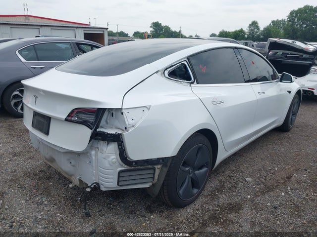 2020 TESLA MODEL 3 5YJ3E1EA0LF597484 Photo 3