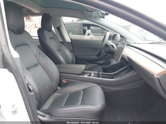 2020 TESLA MODEL 3 5YJ3E1EA0LF597484 Photo 4