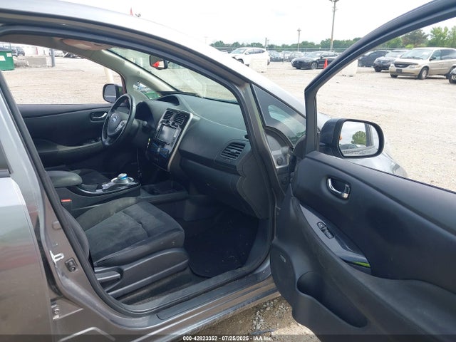 2016 NISSAN LEAF 1N4BZ0CP5GC308013 Photo 4