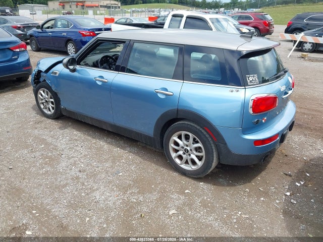 2017 MINI CLUBMAN WMWLN5C59H2E31858 Photo 2