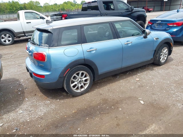2017 MINI CLUBMAN WMWLN5C59H2E31858 Photo 3