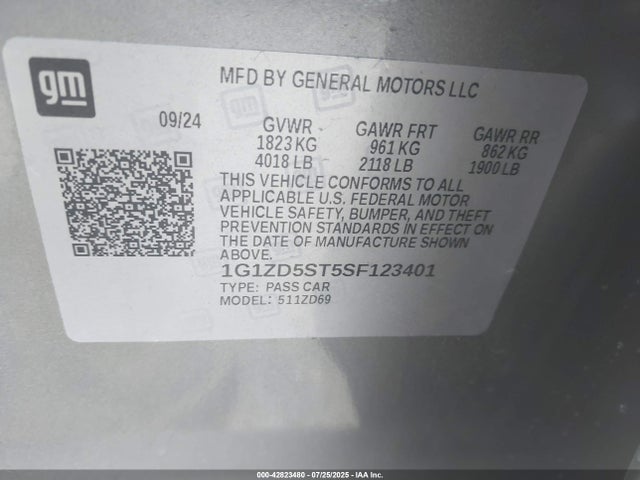 1G1ZD5ST5SF123401 Chevrolet lfv