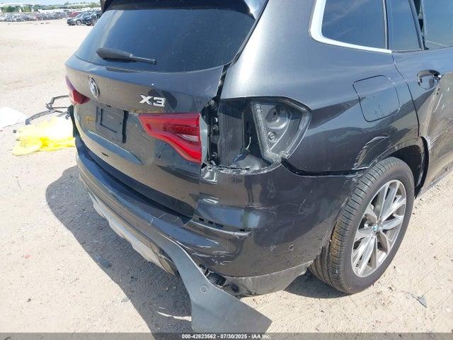 5UXTR9C58JLD59256 BMW X3