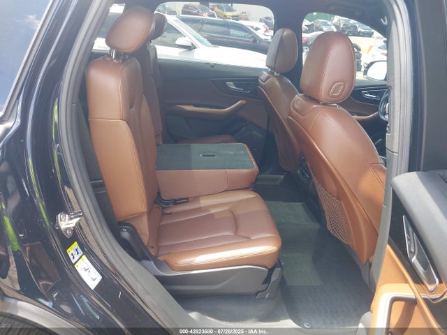 2017 AUDI Q7 WA1LAAF78HD059929 Photo 7