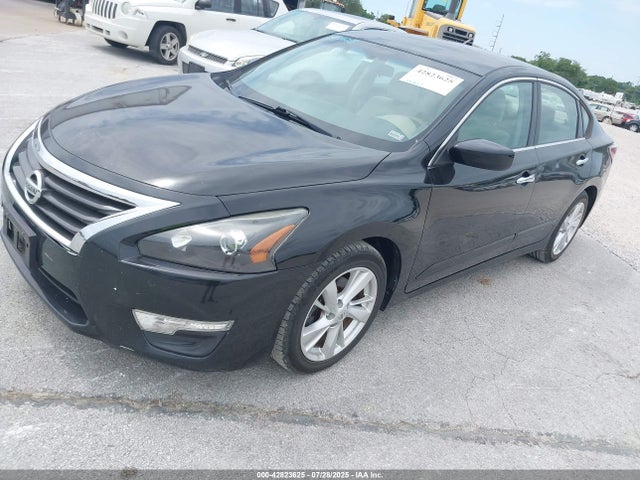Nissan 2014 2014 1N4AL3AP4EC111932 Image 2