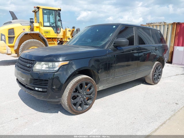 Land Rover 2014 2014 SALGS3TF6EA195249 Image 2
