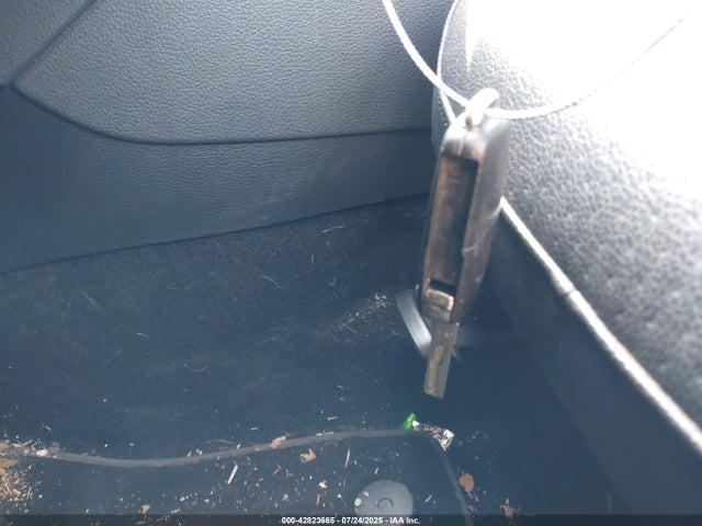 3VWD07AJ1EM281910 Volkswagen 2014