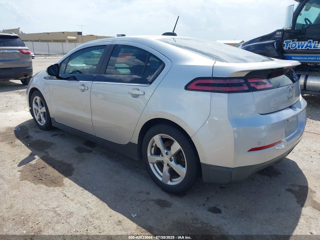Chevrolet luu - ffv, e-flex, fam 0 2015 1G1RD6E46FU134077 Image 3