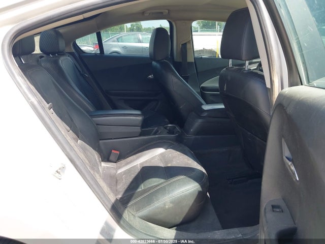 Chevrolet luu - ffv, e-flex, fam 0 2015 1G1RD6E46FU134077 Image 8