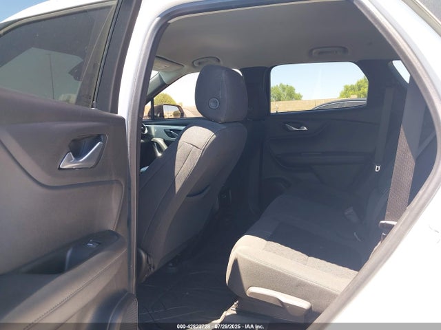 Chevrolet lgx 2020 3GNKBCRS9LS702332 Image 8