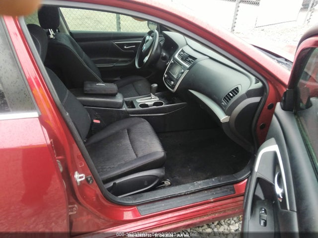 1N4AL3AP2GC218285 Nissan 2016