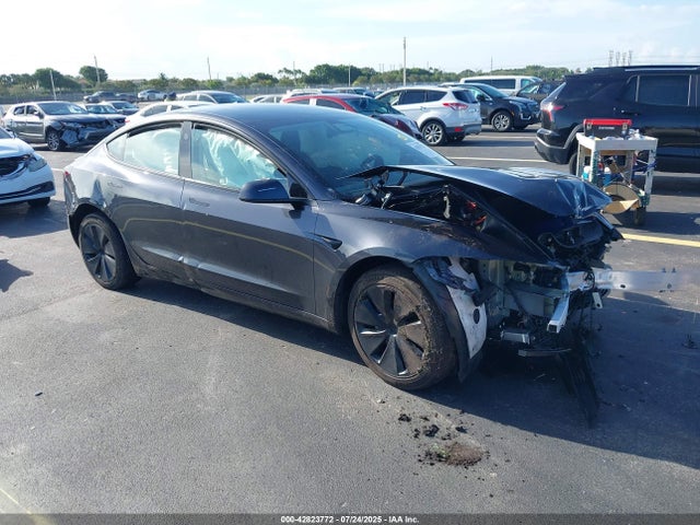 2024 TESLA MODEL 3 5YJ3E1EA3RF871771 Photo 0