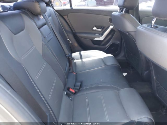 2020 MERCEDES-BENZ A 220 W1K3G4EB7LJ211484 Photo 7