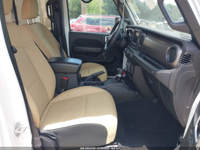 2018 JEEP WRANGLER UNLIMITED 1C4HJXDG7JW112339 Photo 4