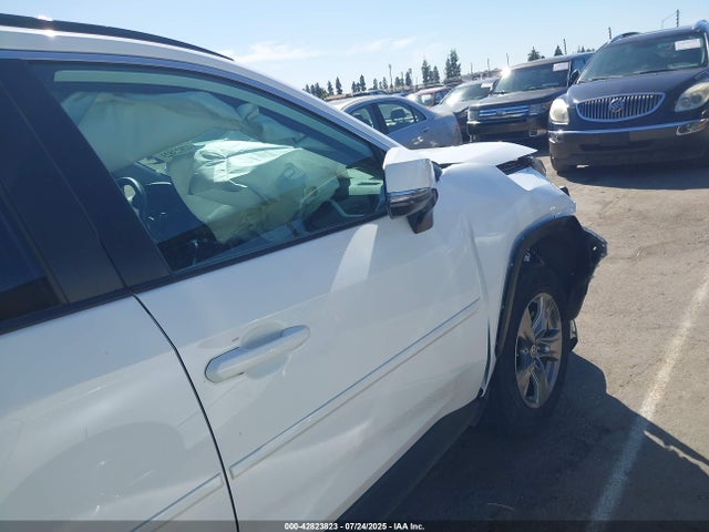4T3MWRFV9RU143819 Toyota a25a-fxs