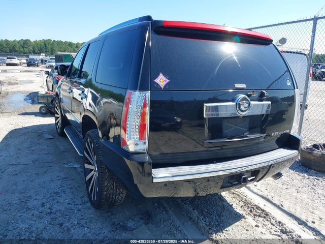 2008 CADILLAC ESCALADE 1GYFK638X8R194644 Photo 2