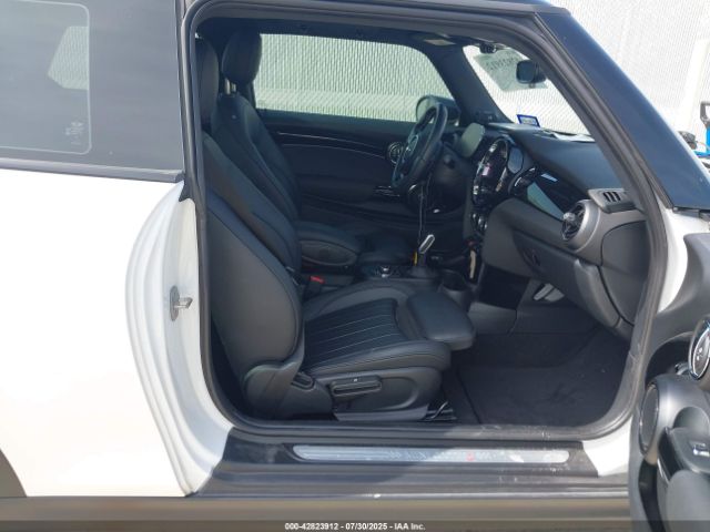 2024 MINI HARDTOP WMW53DH09R2V51924 Photo 4