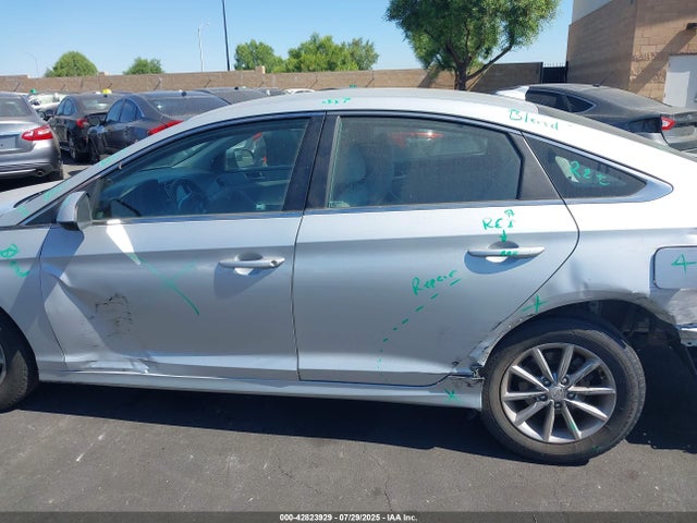Hyundai gdi theta-ii 2019 5NPE24AF3KH790202 Image 14