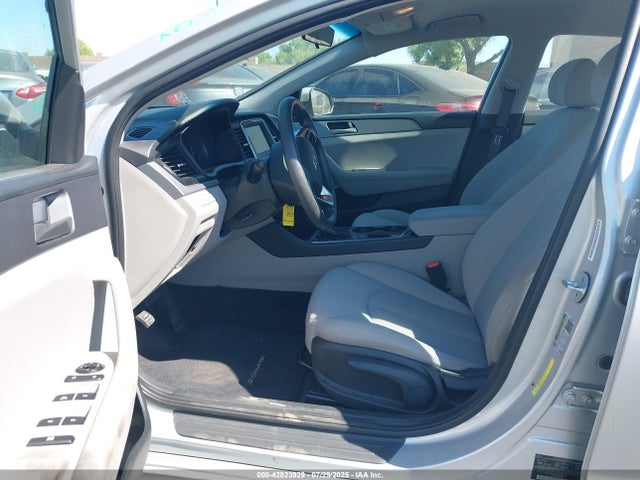 Hyundai gdi theta-ii 2019 5NPE24AF3KH790202 Image 5