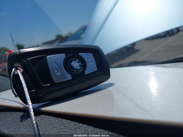 WBA3C1G51ENR49933 BMW 328I
