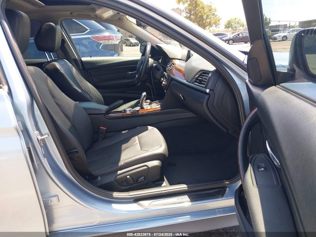 WBA3C1G51ENR49933 BMW 328I