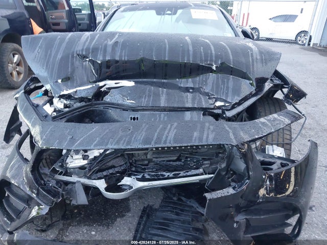 W1K2J5KBXMA089714 Mercedes-Benz m256