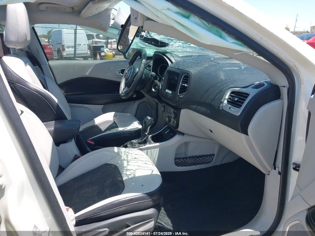 3C4NJCBB1KT616217 Jeep Compass