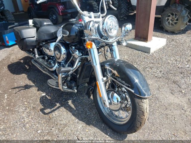 2021 HARLEY-DAVIDSON FLHC 1HD1YAJ14MB060690