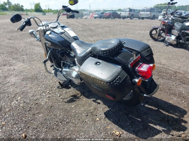 2021 HARLEY-DAVIDSON FLHC 1HD1YAJ14MB060690 Photo 2