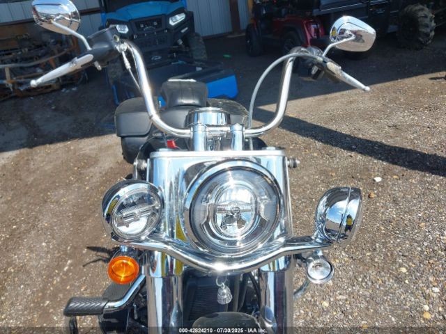 2021 HARLEY-DAVIDSON FLHC 1HD1YAJ14MB060690 Photo 4
