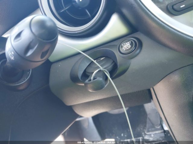 2011 MINI COOPER CLUBMAN WMWZF3C59BT188840 Photo 10