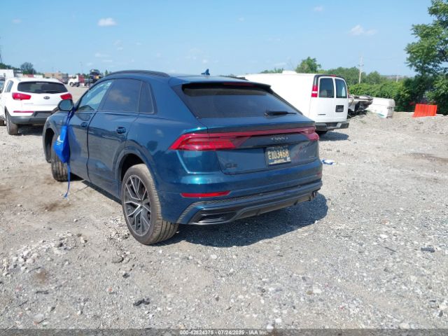 2022 AUDI Q8 WA1EVBF16ND015261 Photo 2