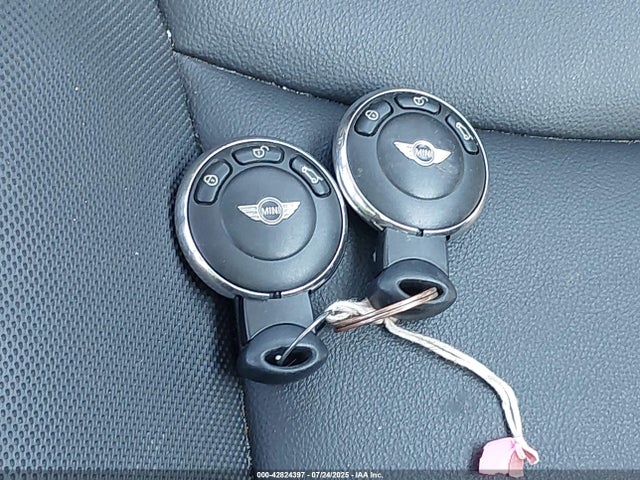 2011 MINI COOPER WMWSU3C58BT251692 Photo 10