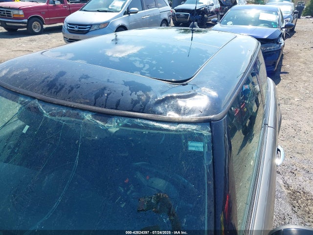 2011 MINI COOPER WMWSU3C58BT251692 Photo 5