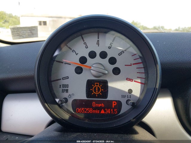 2011 MINI COOPER WMWSU3C58BT251692 Photo 6