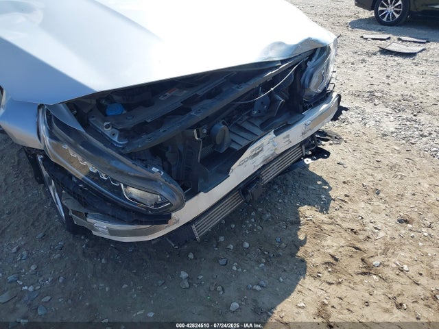 1HGCV1F12JA083013 Honda l15be