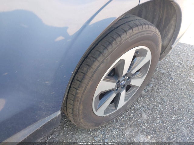 JF2SJAEC8HH453120 Subaru naturally aspirated u5