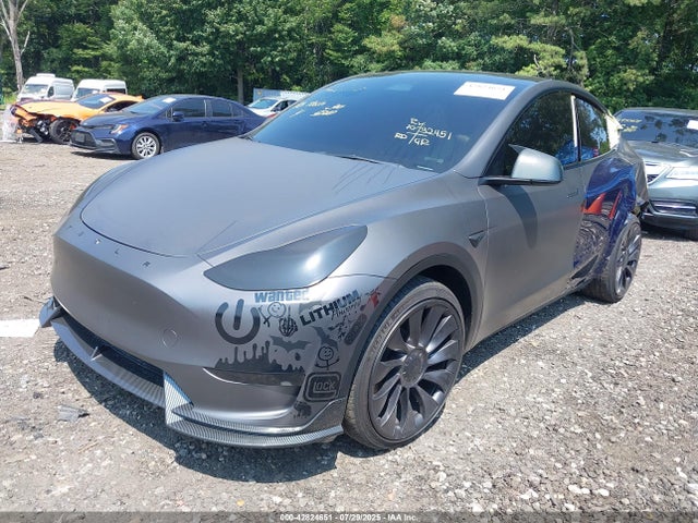 2023 TESLA MODEL Y 7SAYGDEF6PF705175 Photo 1