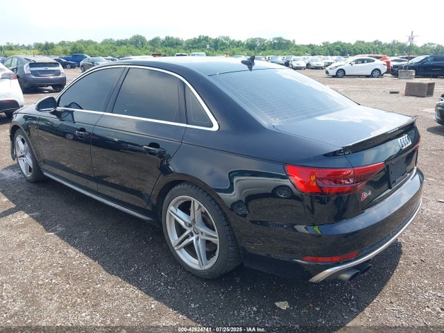 2018 AUDI S4 WAUC4AF48JA001827 Photo 2