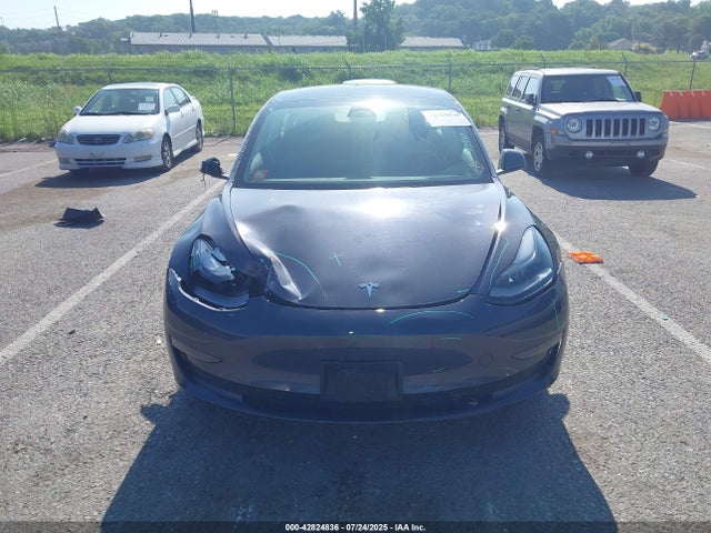 Tesla MODEL 3 2023 5YJ3E1EA2PF677889 Image 12