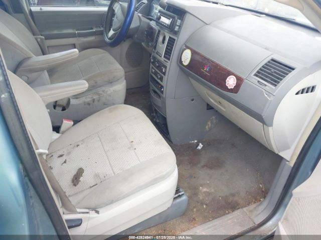 2009 CHRYSLER TOWN & COUNTRY 2A8HR44E79R670548 Photo 4