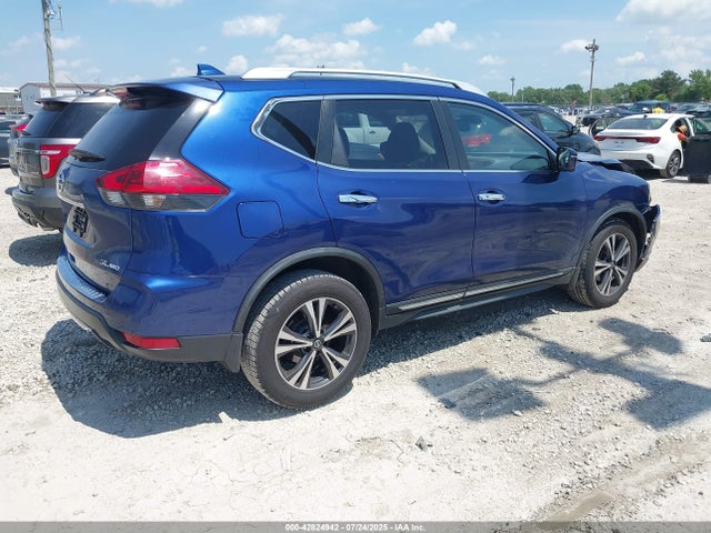 JN8AT2MV4HW022948 Nissan Rogue