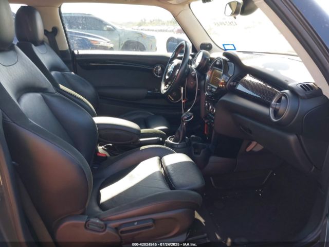 2015 MINI HARDTOP WMWXP7C59F2A35675 Photo 4