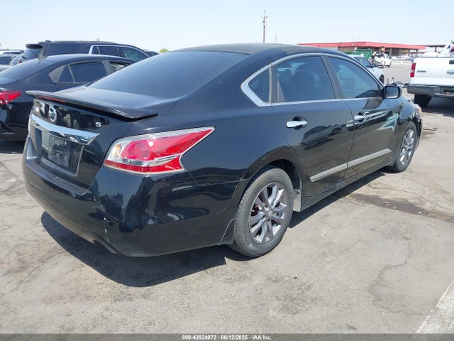 1N4AL3AP0FN355969 Nissan 2015