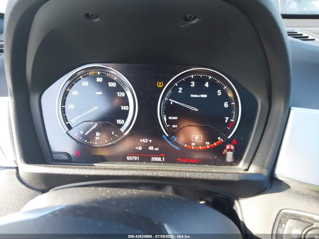 WBXHT3C3XJ5L28552 BMW X1