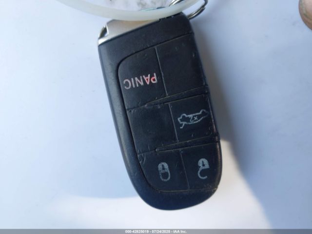 2015 CHRYSLER 200 1C3CCCAB5FN502945 Photo 10