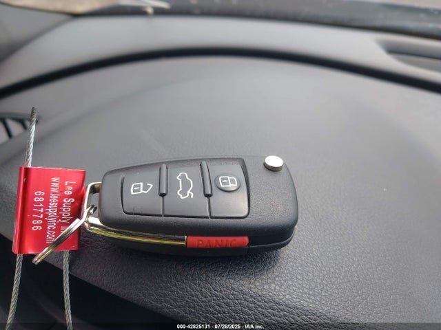 2018 AUDI S3 WAUB1HFF4J1012421 Photo 10