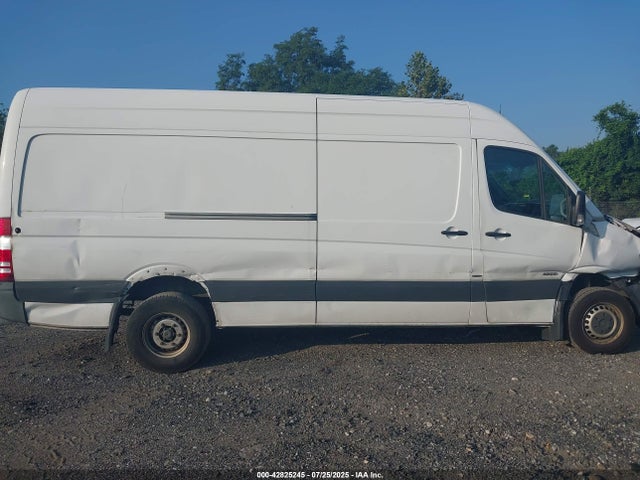 Mercedes-Benz Sprinter 2016 WD3PF4CCXGP288096 Image 13