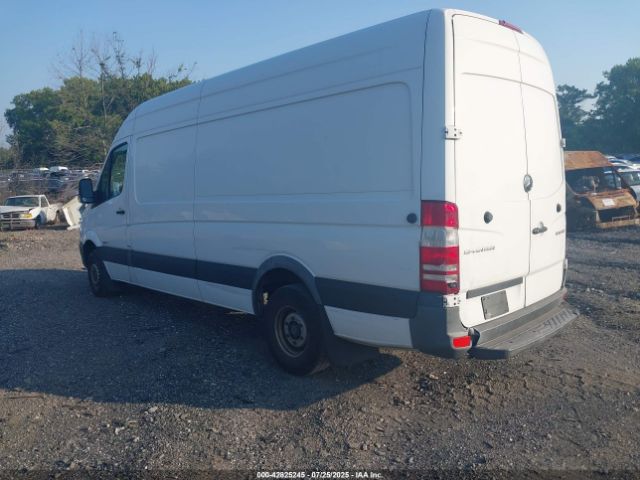 2016 MERCEDES-BENZ SPRINTER 3500 WD3PF4CCXGP288096 Photo 2
